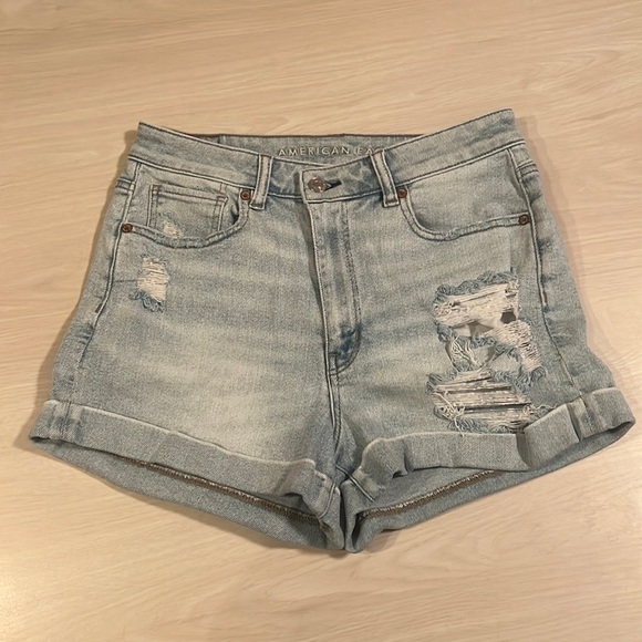 American Eagle Mom Shorts - Picture 1 of 5